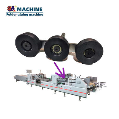Automatische Klebmaschine für das Falten und Einfügen von Ersatzteilen