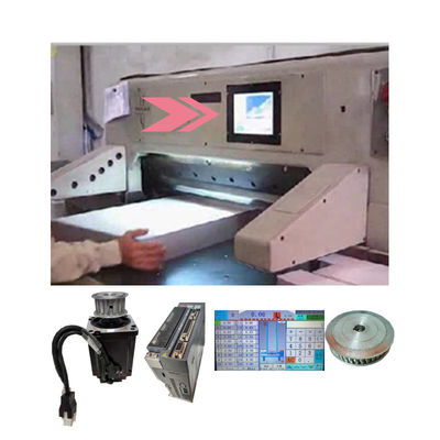Programmautomatisches Schneiden Papierschneidemaschine Polar 115 mit maximaler Arbeitsbreite von 1