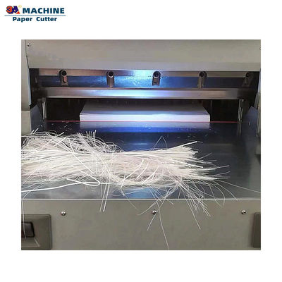 PL68-10 Computergestützte Schwermaschine zum präzisen und schnellen Schneiden von Papier