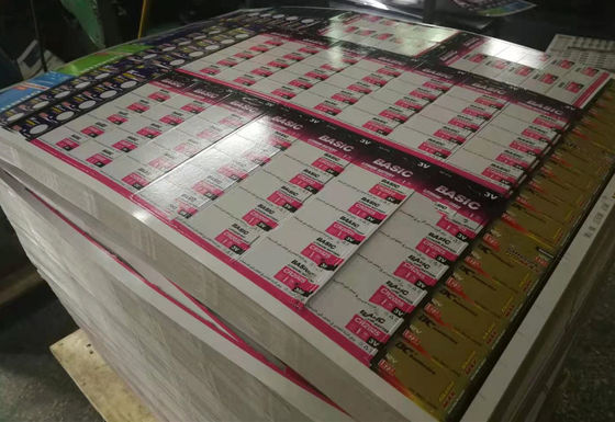 200-2000 g Papierdicke Laminationsmaschine für Kartonflöte und verstärktes Design